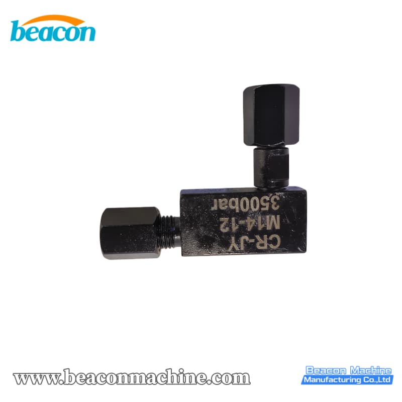 {G13-2 Common rail injector high pressure oil pipe M14-M12 connector}